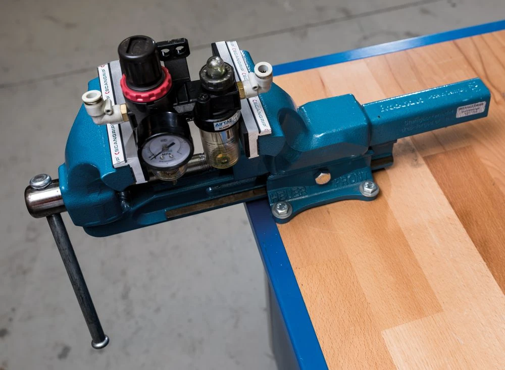 SCANGRIP MAGNEFIX G Schutzbacken Aus Gehärtetem Aluminium Mit Gummiau?age 160mm - 06.1160 2 SCANGRIP MAGNEFIX G Schutzbacken Aus Gehärtetem Aluminium Mit Gummiau?age 160mm - 06.1160 – Bild 2