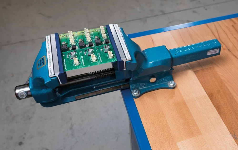 SCANGRIP MAGNEFIX PUF Geriffelte Schutzbacken Aus Polyurethan 150mm - 06.4150 2 SCANGRIP MAGNEFIX PUF Geriffelte Schutzbacken Aus Polyurethan 150mm - 06.4150 – Bild 2